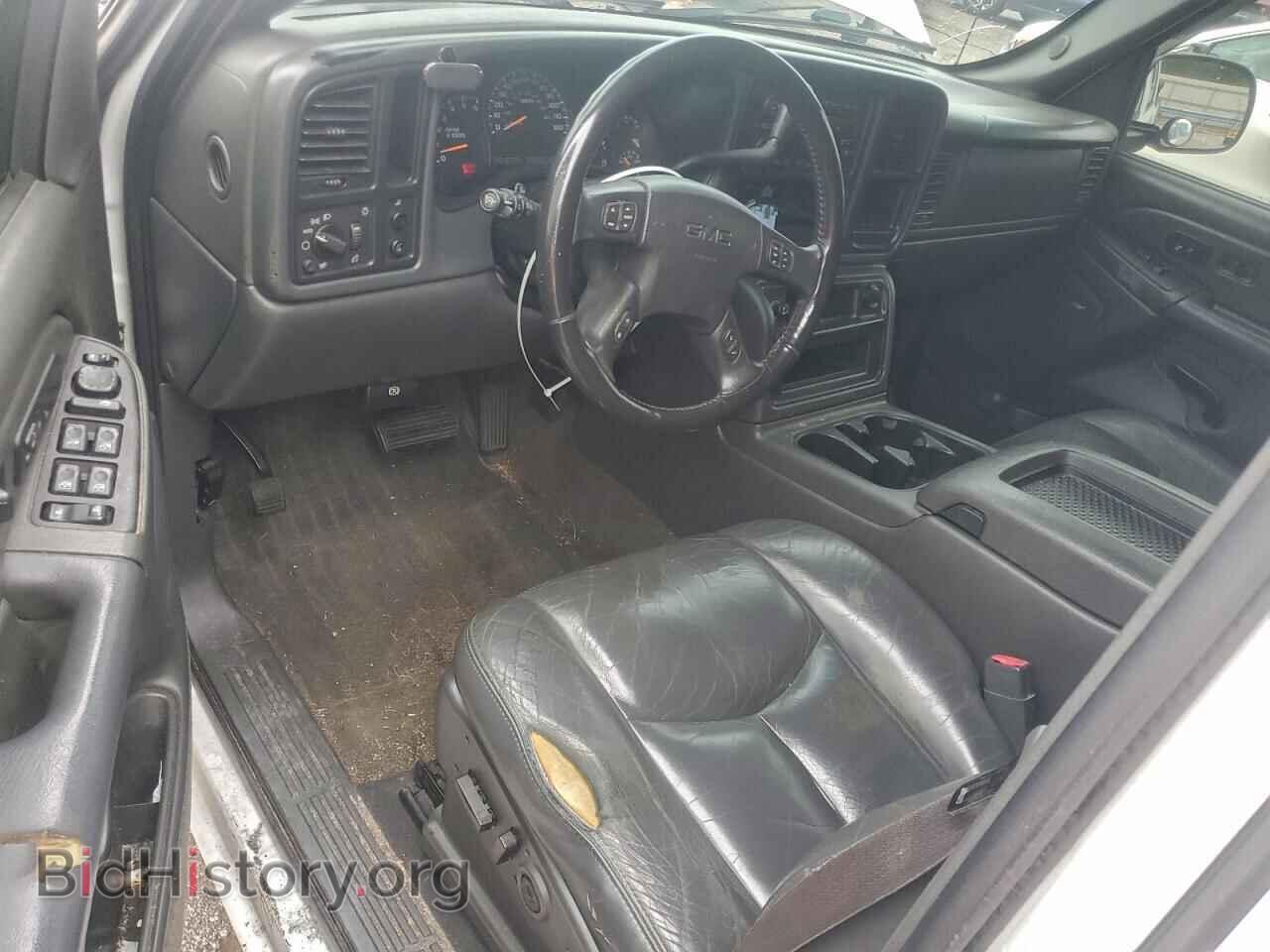 2005 GMC SIERRA - VIN: 2GTEC13T151354209 - Фото 8