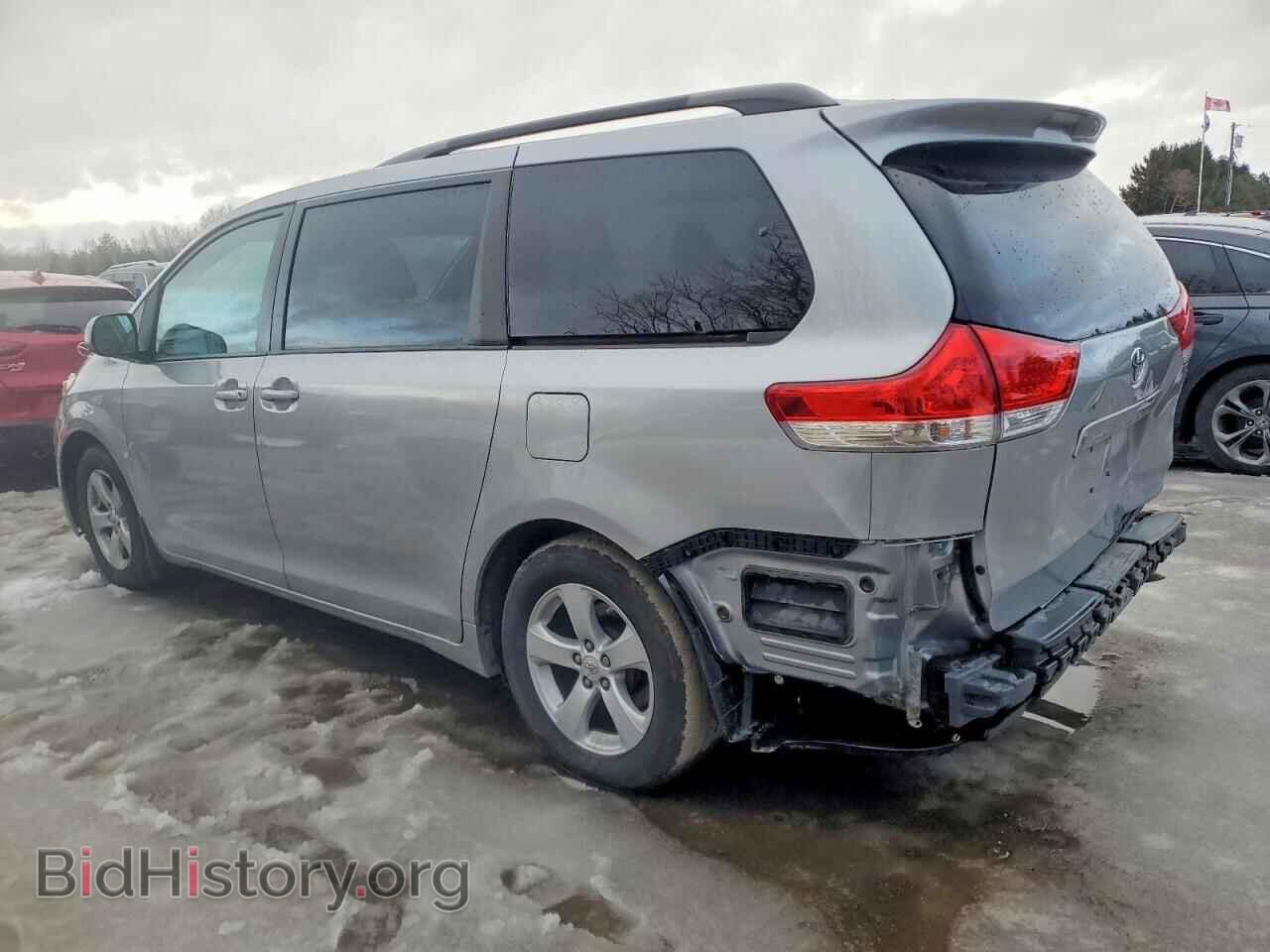 2012 TOYOTA All Models - VIN: 5TDKK3DC2CS208794 - Фото 2