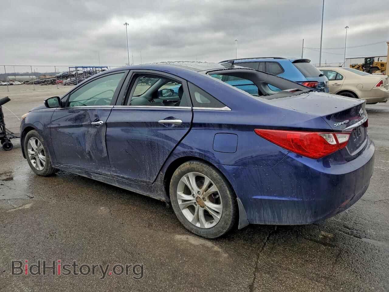 2013 HYUNDAI SONATA - VIN: 5NPEC4AC5DH805952 - Фото 2