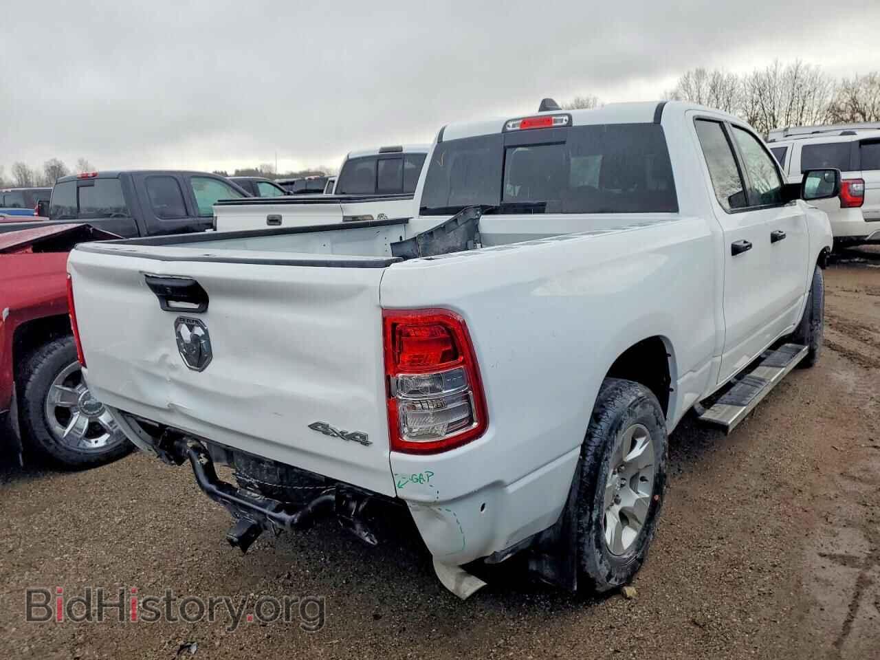 2024 RAM 1500 - VIN: 1C6RRFCG8RN104235 - Фото 3