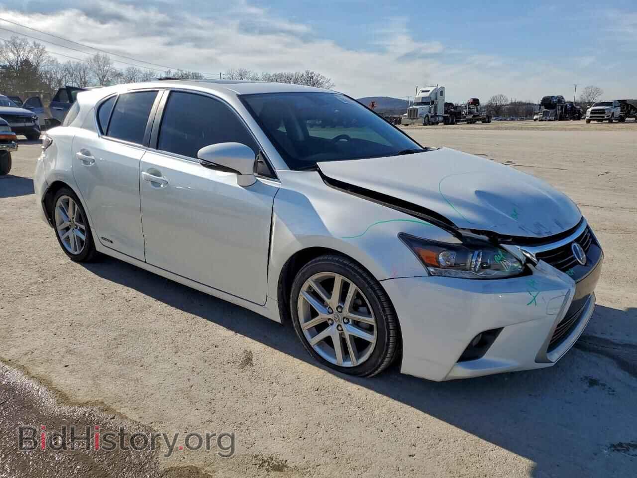 2014 LEXUS CT 200 - VIN: JTHKD5BH5E2180101 - Photo 4
