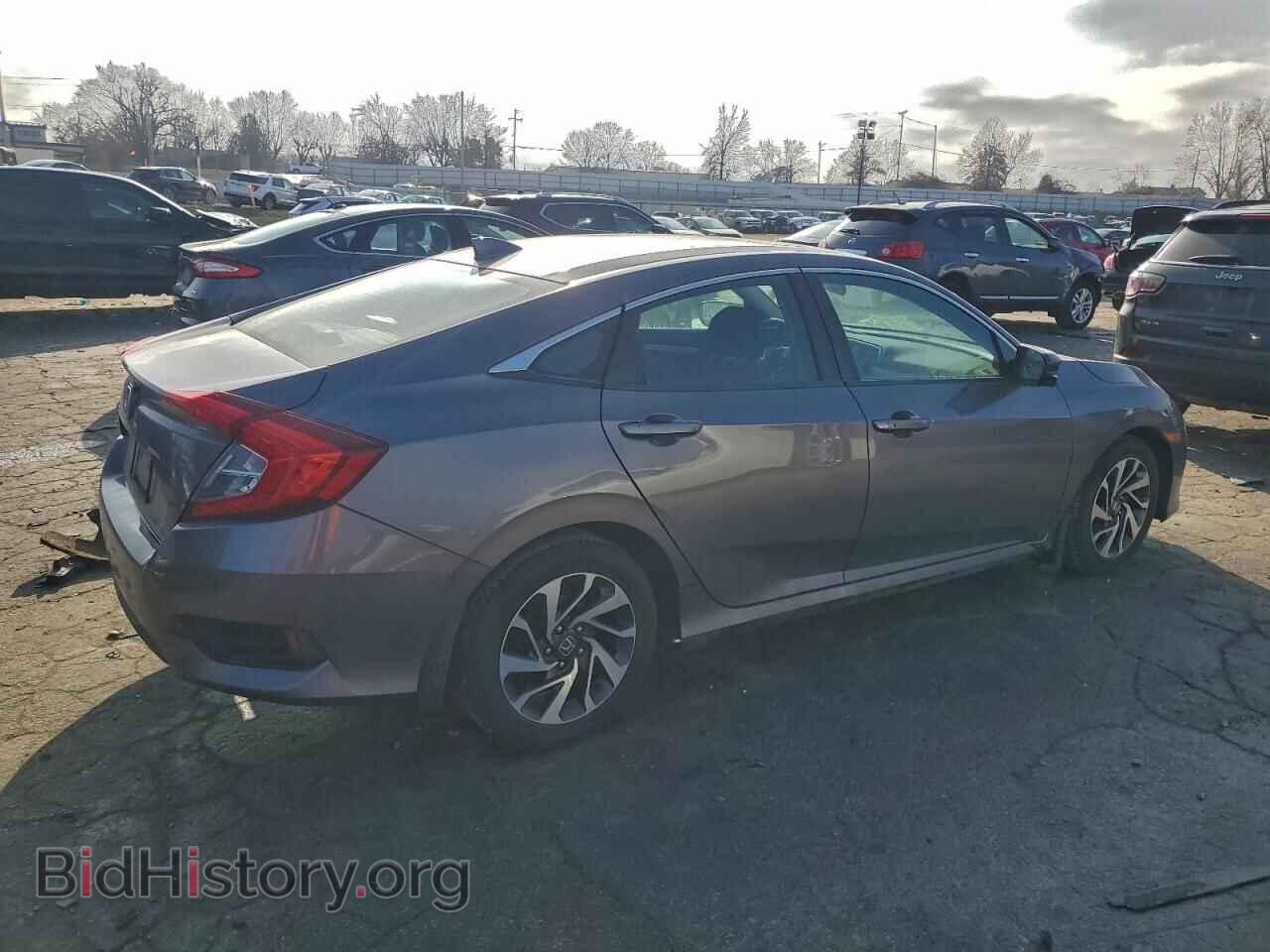 2017 HONDA CIVIC - VIN: 19XFC2F7XHE028280 - Фото 3