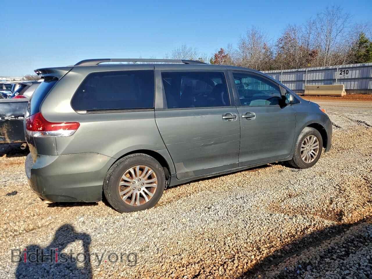 2011 TOYOTA All Models - VIN: 5TDYK3DC9BS058644 - Фото 3