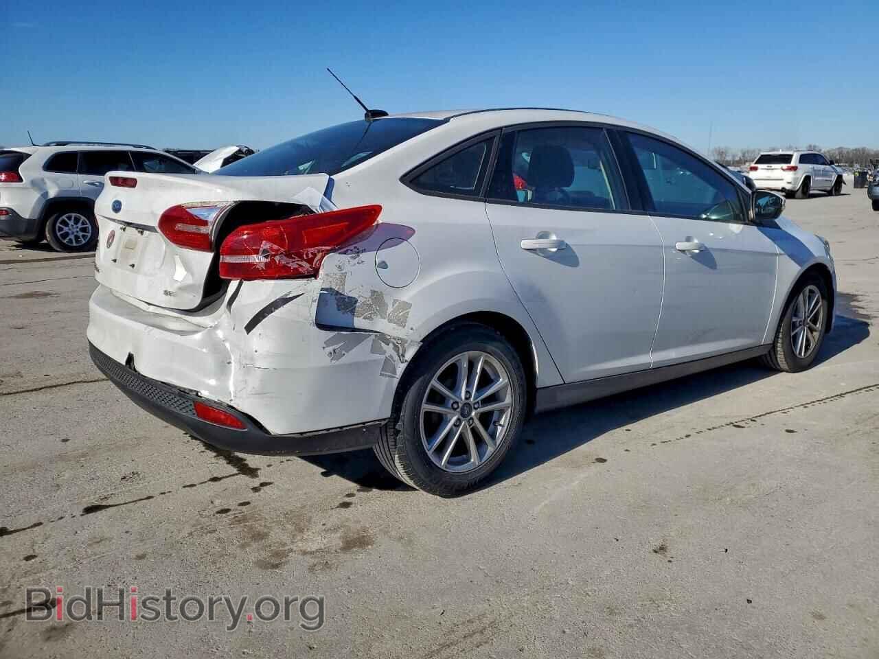 2017 FORD FOCUS - VIN: 1FADP3F25HL297354 - Фото 3