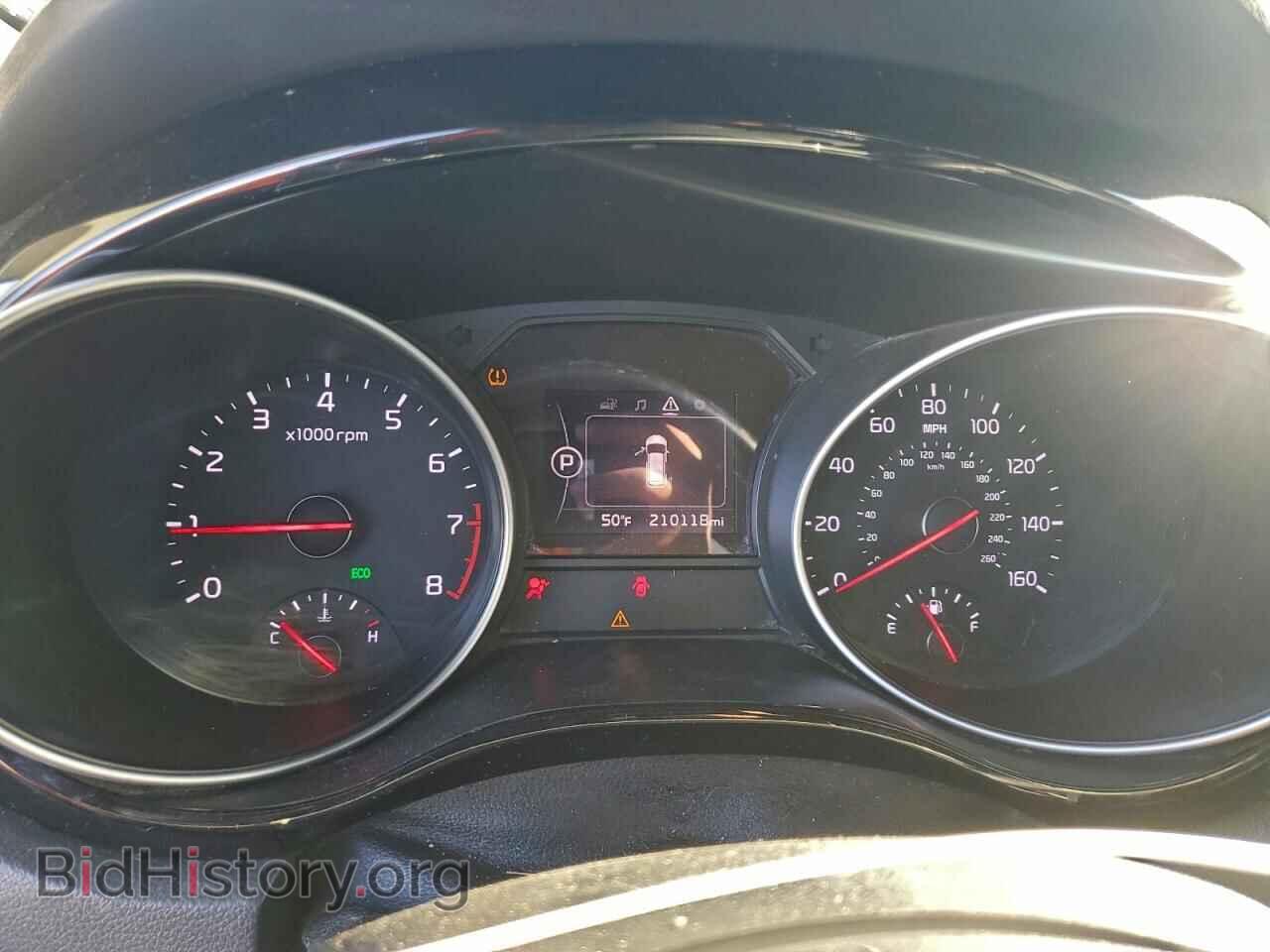 2015 KIA All Models - VIN: KNDMC5C19F6060049 - Фото 9