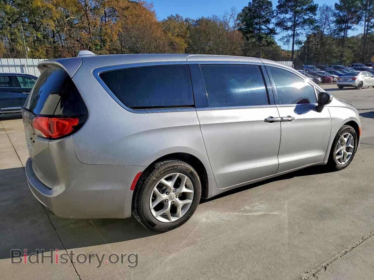 2017 CHRYSLER PACIFICA - VIN: 2C4RC1BG1HR841339 - Фото 3