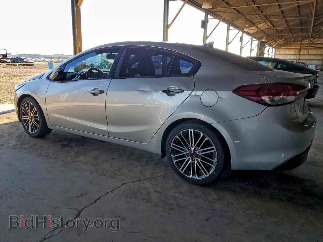 2017 KIA FORTE - VIN: 3KPFK4A73HE022116 - Фото 2