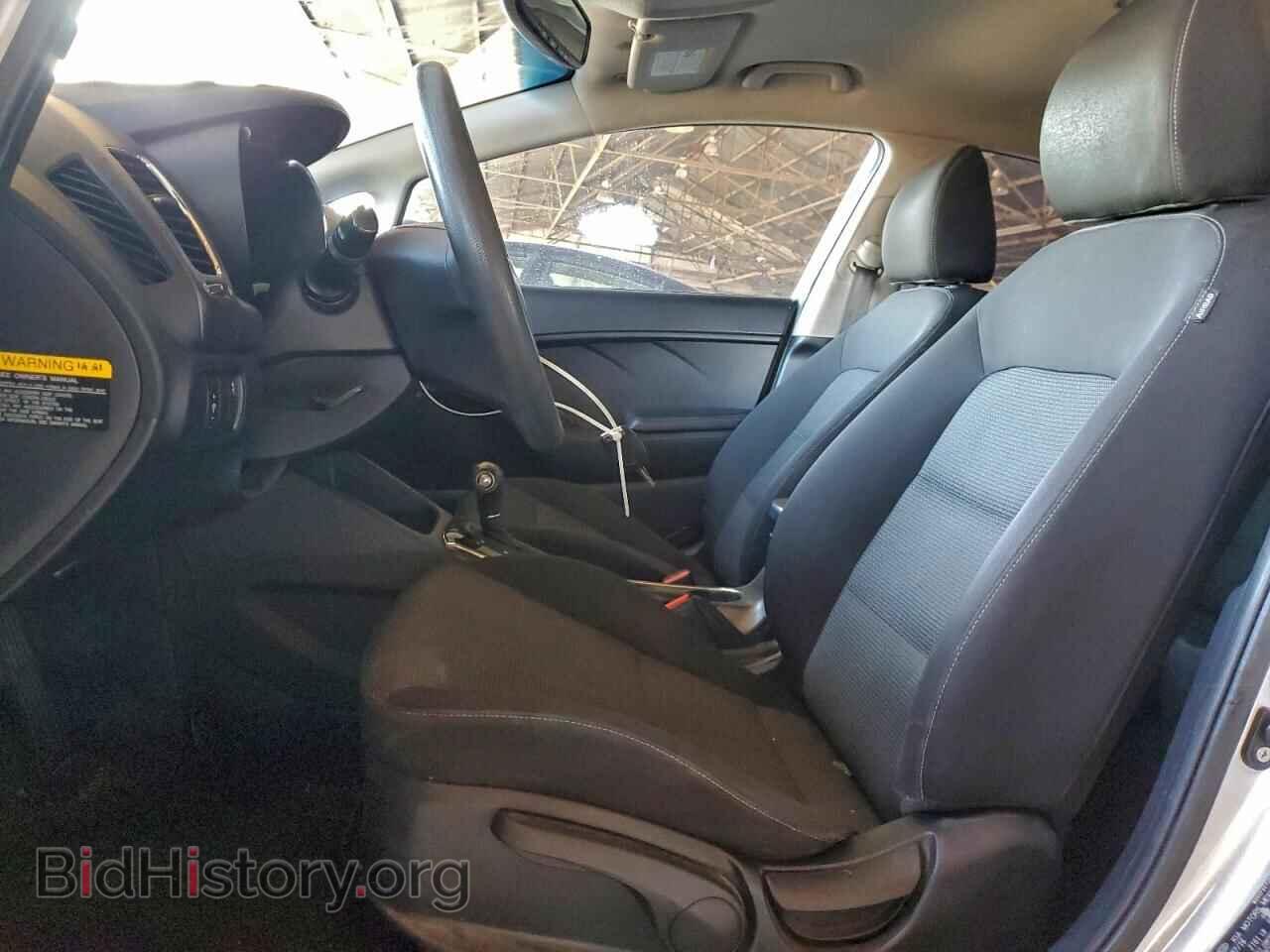 2017 KIA FORTE - VIN: 3KPFK4A73HE022116 - Фото 7