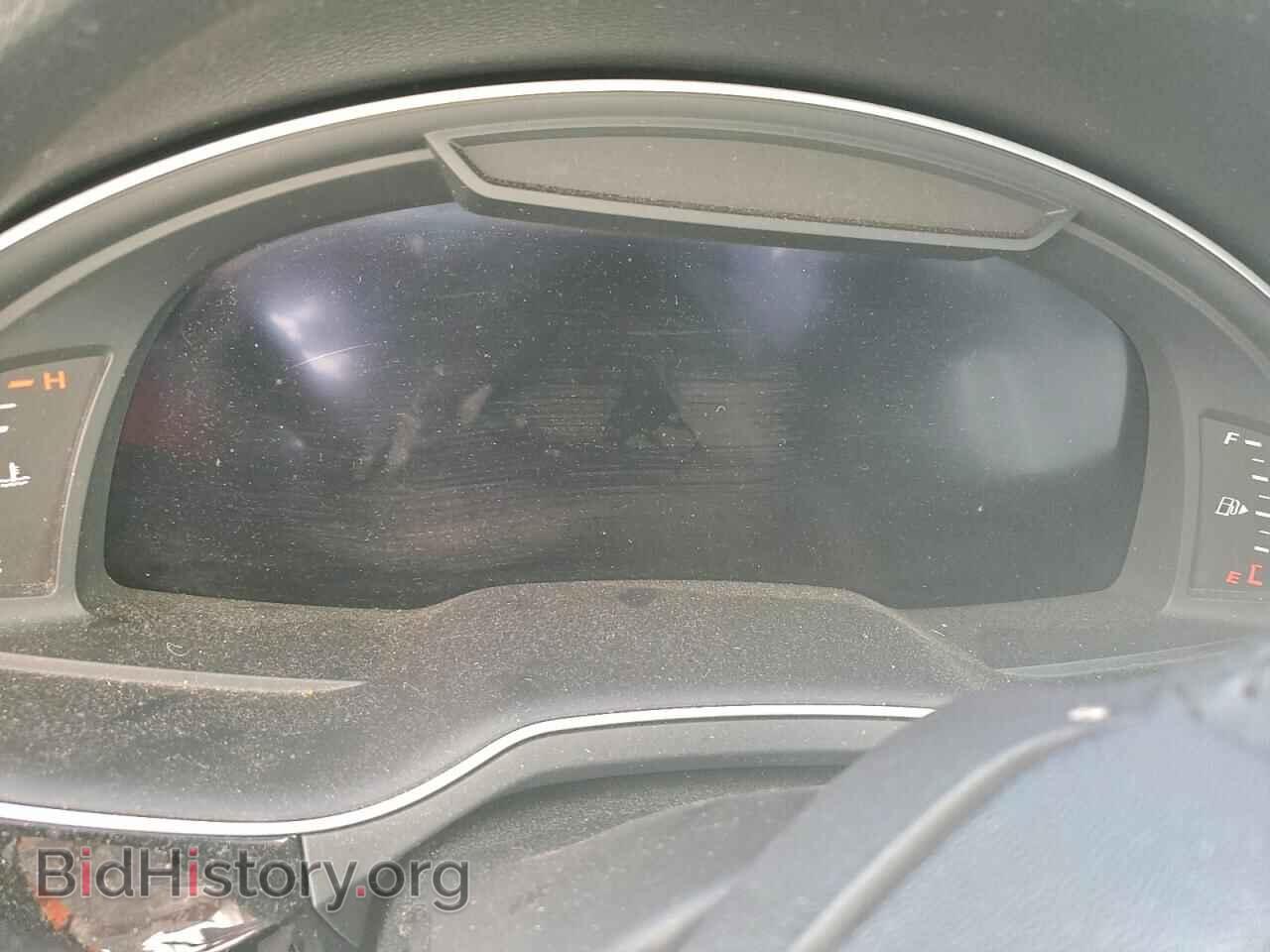 2017 AUDI Q7 - VIN: WA1VAAF73HD007486 - Фото 9