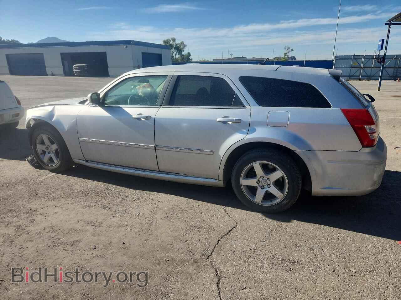 2008 DODGE MAGNUM - VIN: 2D4FV37VX8H242531 - Фото 2