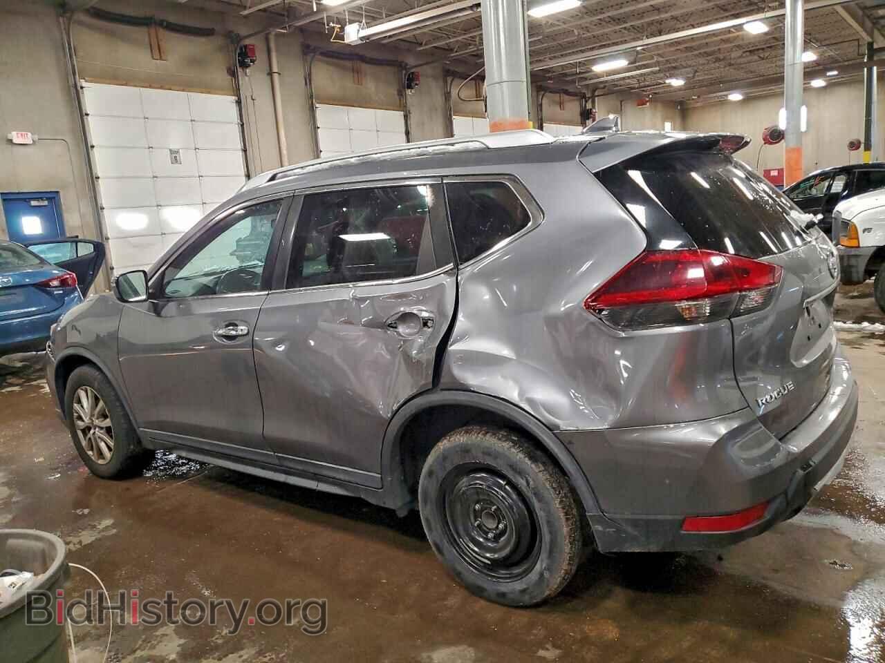 2018 NISSAN ROGUE - VIN: KNMAT2MT2JP588228 - Фото 2