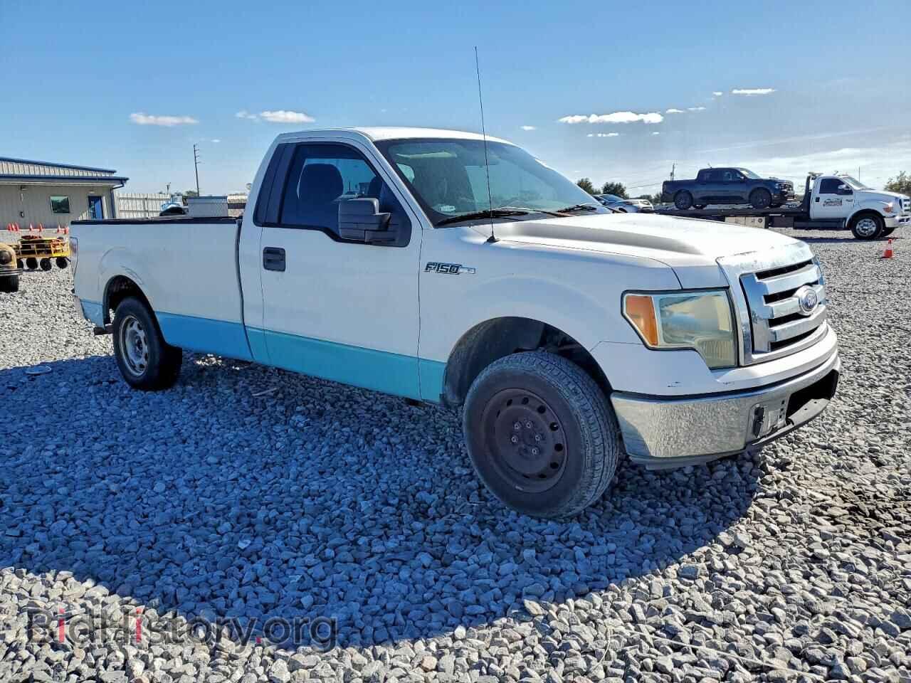 2011 FORD All Models - VIN: 1FTNF1CF7BKD28517 - Фото 4