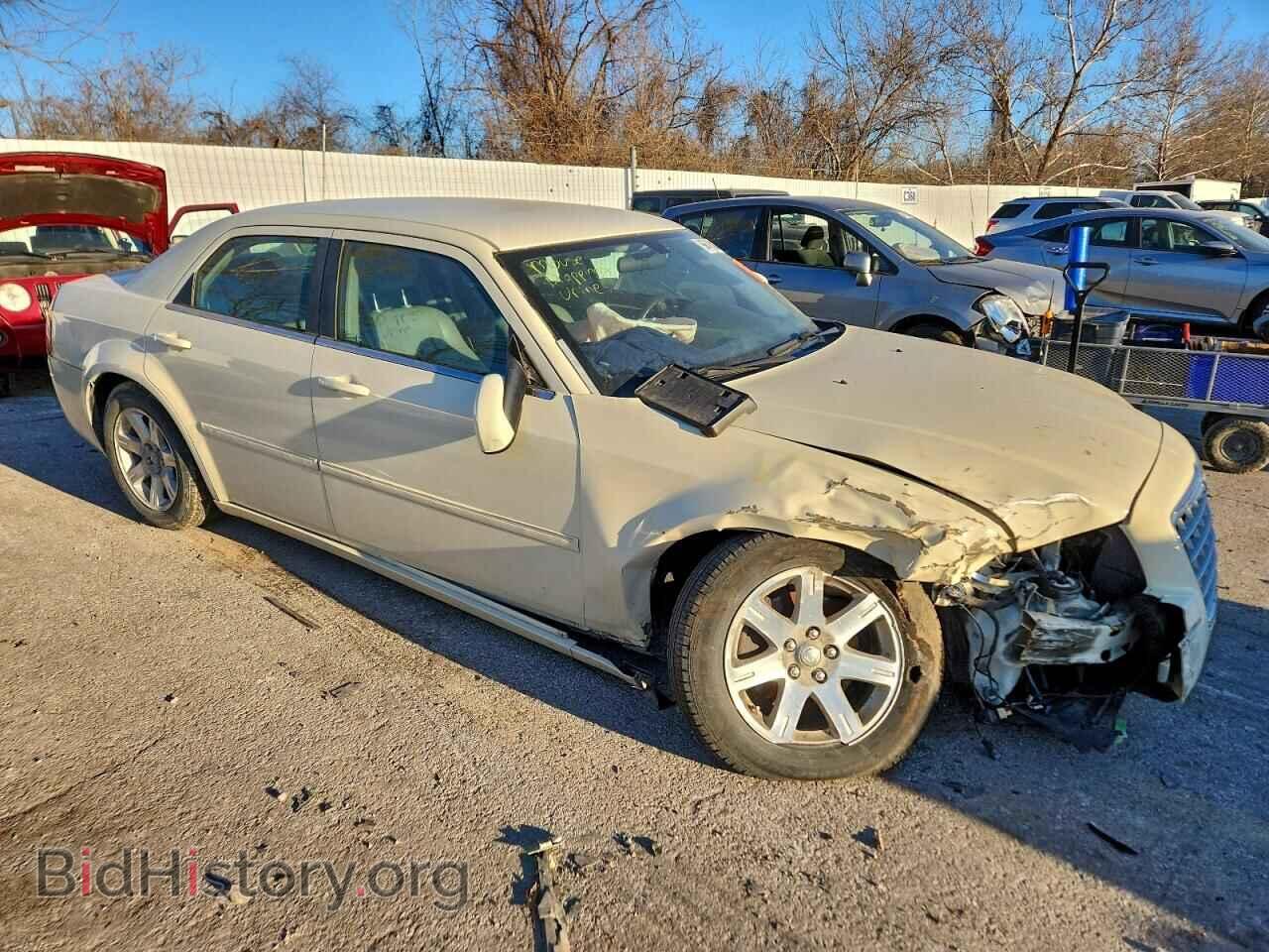 2006 CHRYSLER 300 - VIN: 2C3KA53G26H460121 - Фото 4