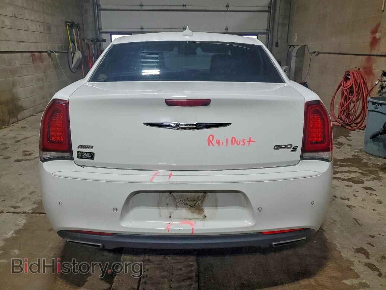 2015 CHRYSLER 300 - VIN: 2C3CCAGG8FH876272 - Фото 6