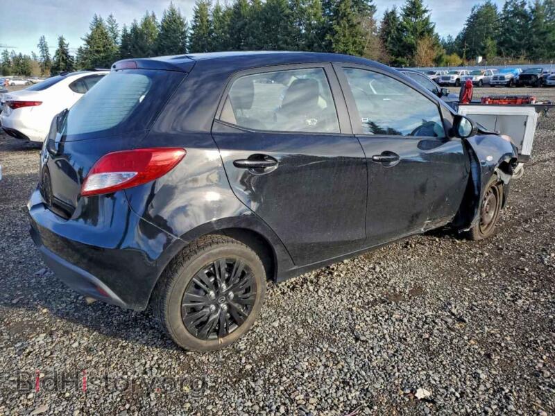 2011 Mazda 2 (VIN JM1DE1HZ2B0120901) — фото 3 из 12