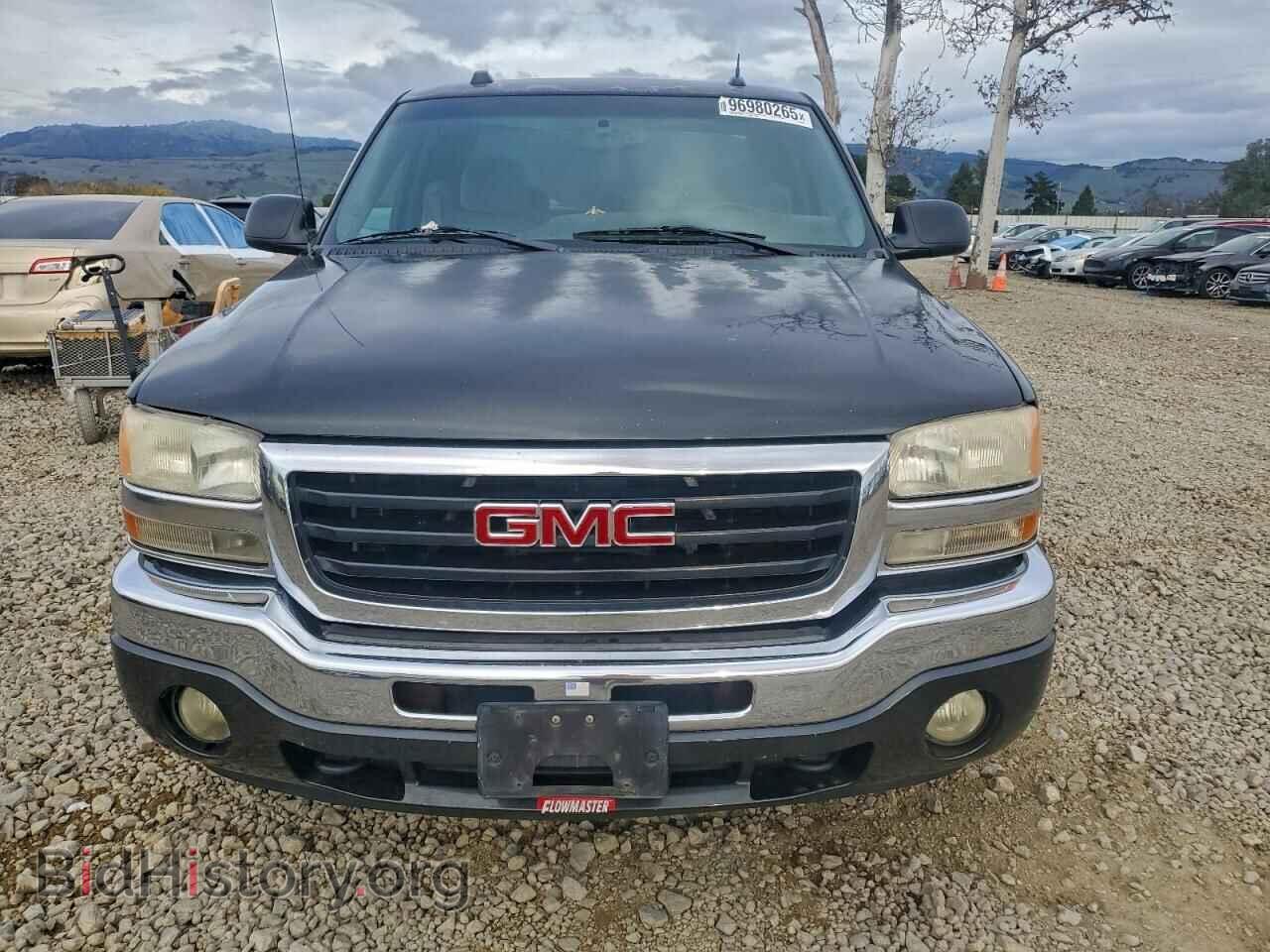 2005 GMC SIERRA - VIN: 2GTEC19T651282608 - Фото 5