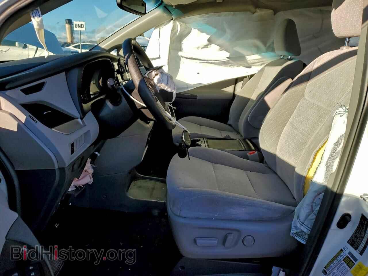 2017 TOYOTA All Models - VIN: 5TDKZ3DC9HS770100 - Фото 7
