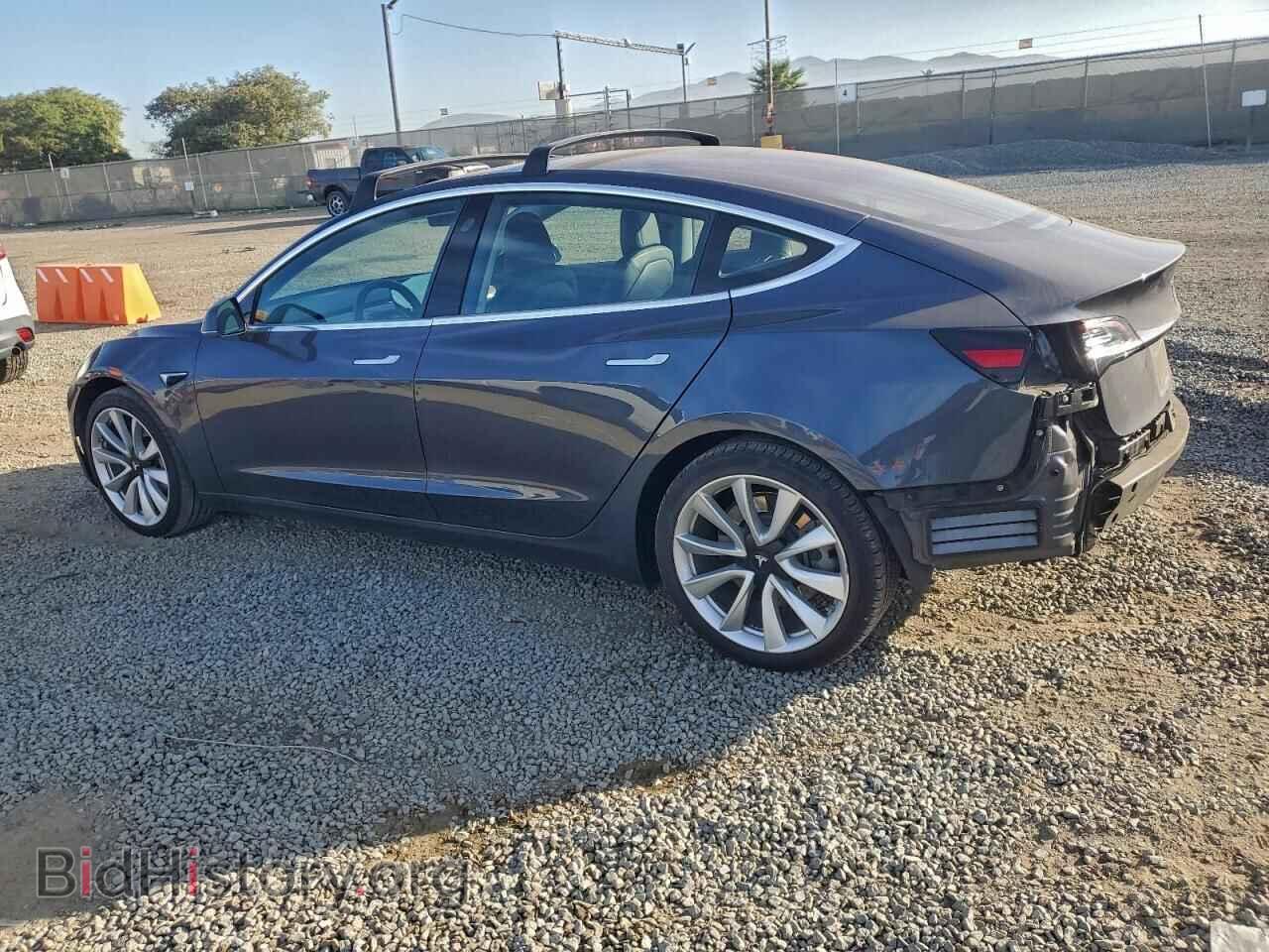 2018 TESLA MODEL 3 - VIN: 5YJ3E1EA8JF162984 - Photo 2