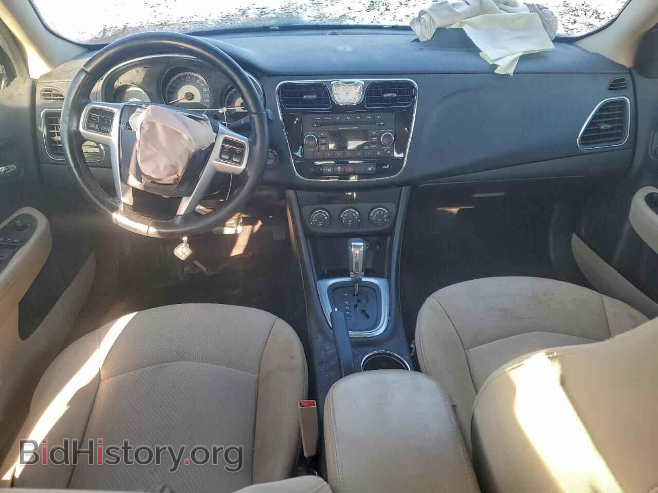 2011 CHRYSLER 200 - VIN: 1C3BC1FB1BN502895 - Фото 8