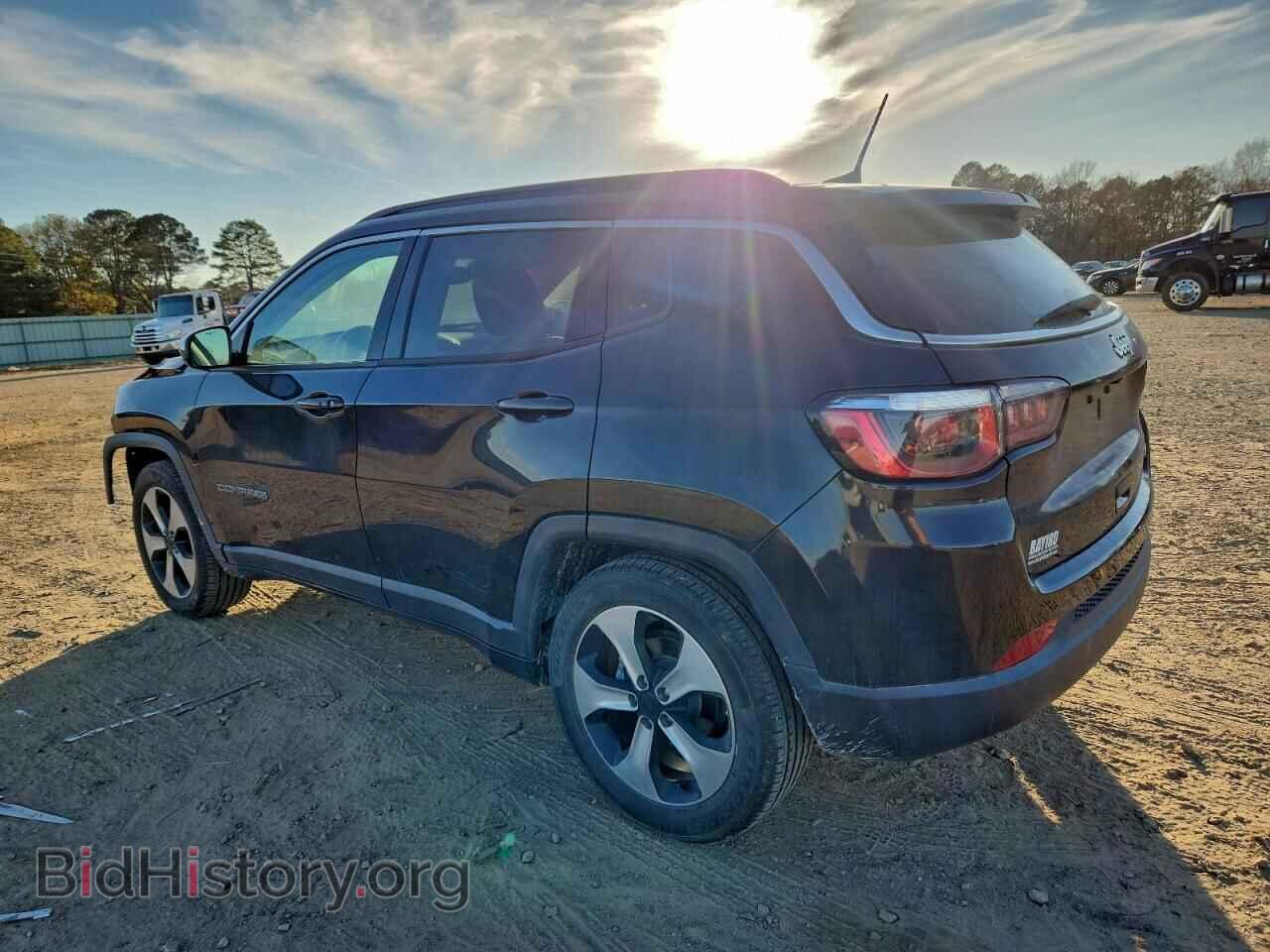 2019 JEEP COMPASS - VIN: 3C4NJCBB3KT736763 - Фото 2