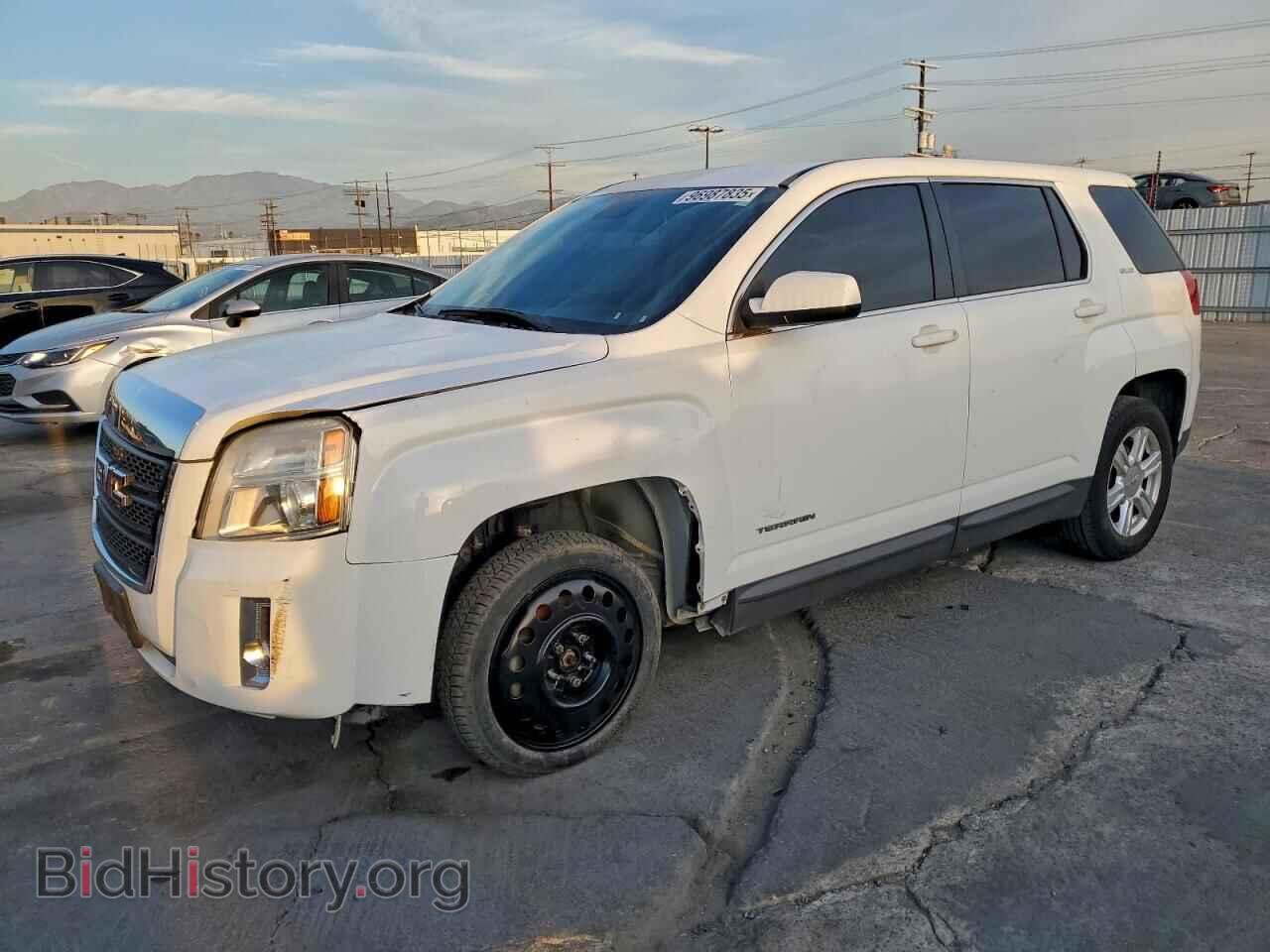 Фотография 2GKALMEK7F6312589 - GMC TERRAIN 2015