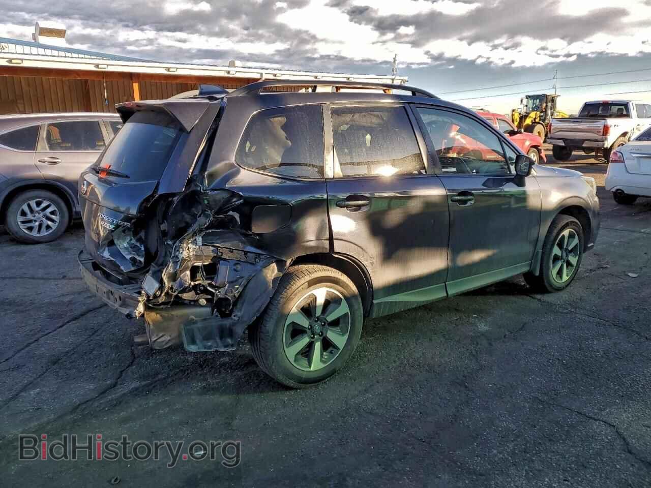2017 SUBARU FORESTER - VIN: JF2SJAGC0HH464464 - Фото 3