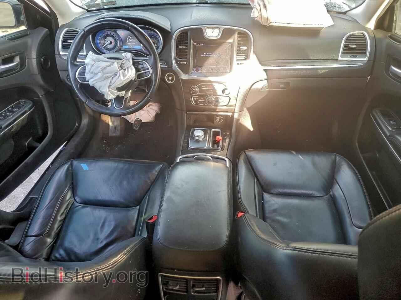 2017 CHRYSLER 300 - VIN: 2C3CCARG8HH586128 - Фото 8