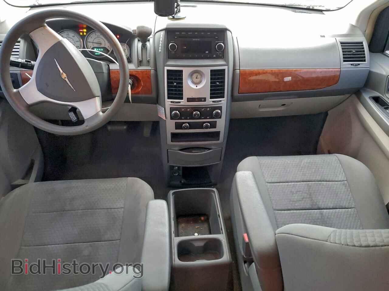 2009 CHRYSLER MINIVAN - VIN: 2A8HR44E99R606902 - Photo 8