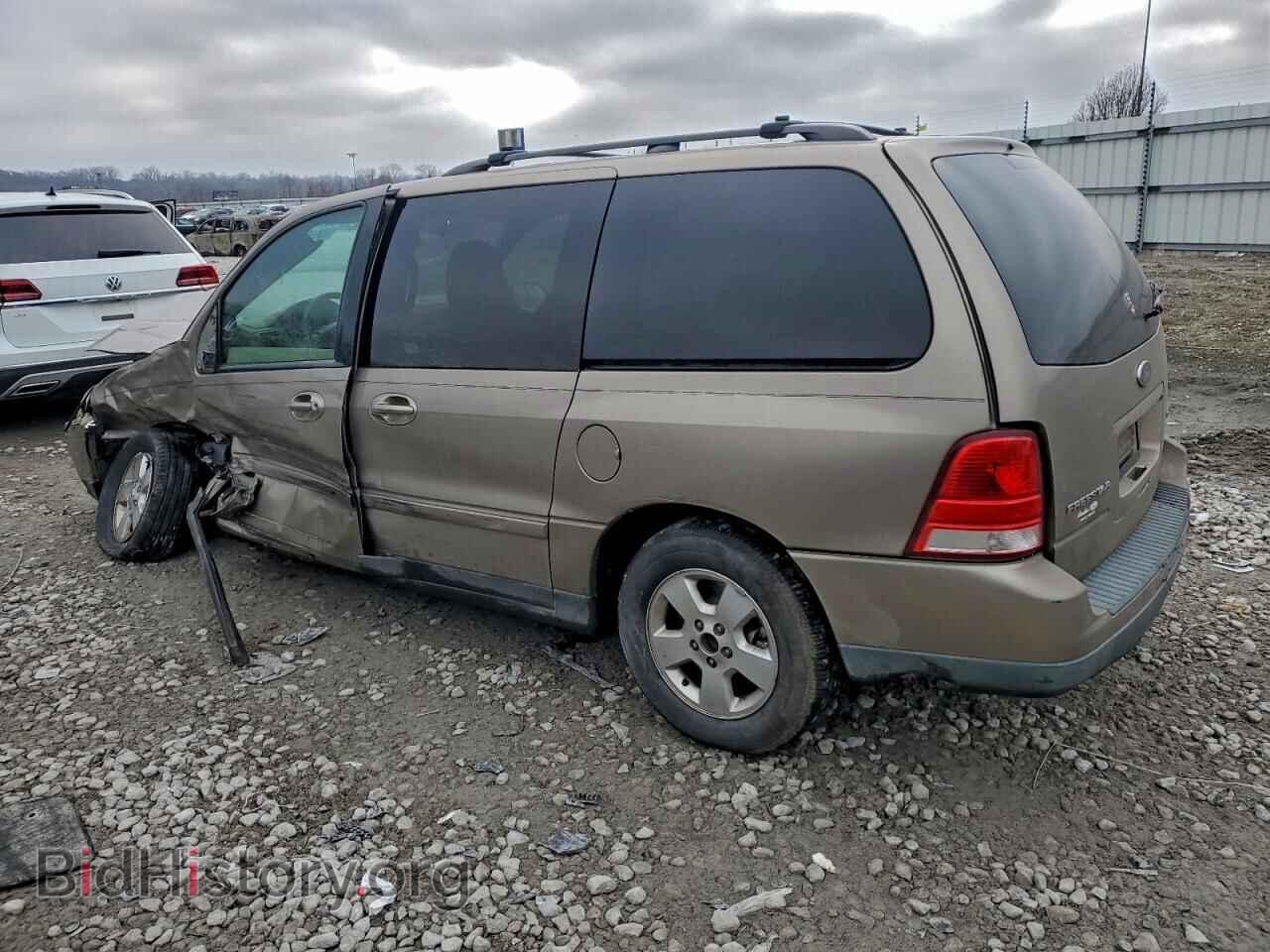2005 FORD FREESTAR - VIN: 2FMZA57645BA12276 - Фото 2