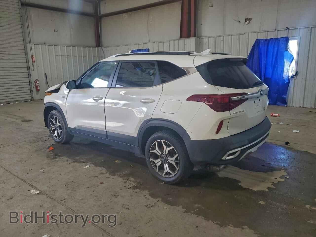 2021 KIA SELTOS - VIN: KNDERCAA9M7120073 - Фото 2