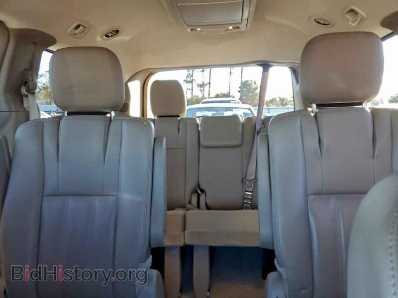 2016 Chrysler MINIVAN (VIN 2C4RC1BG9GR172994) — photo 10 of 15