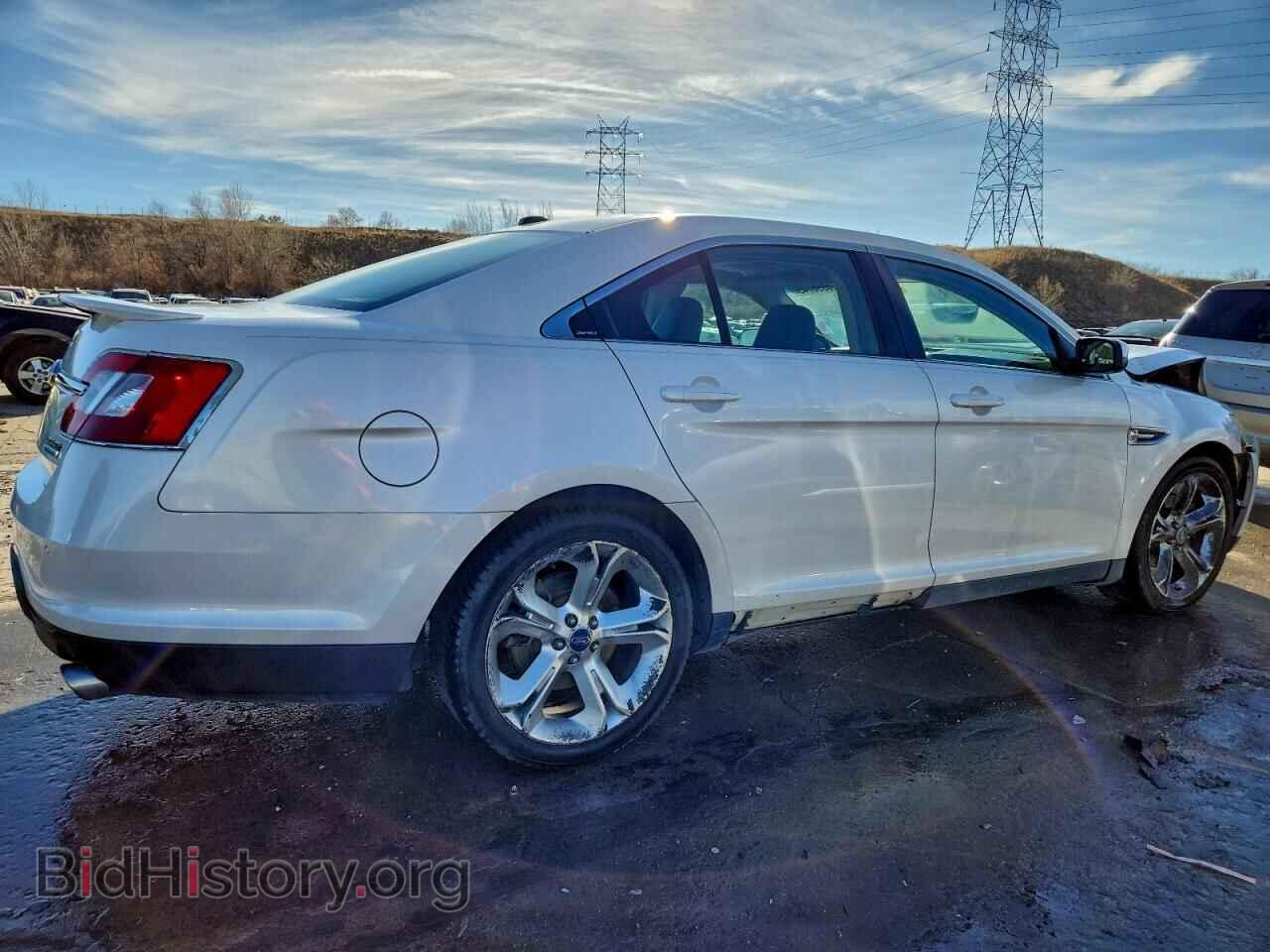 2010 FORD TAURUS - VIN: 1FAHP2KT4AG101056 - Фото 3