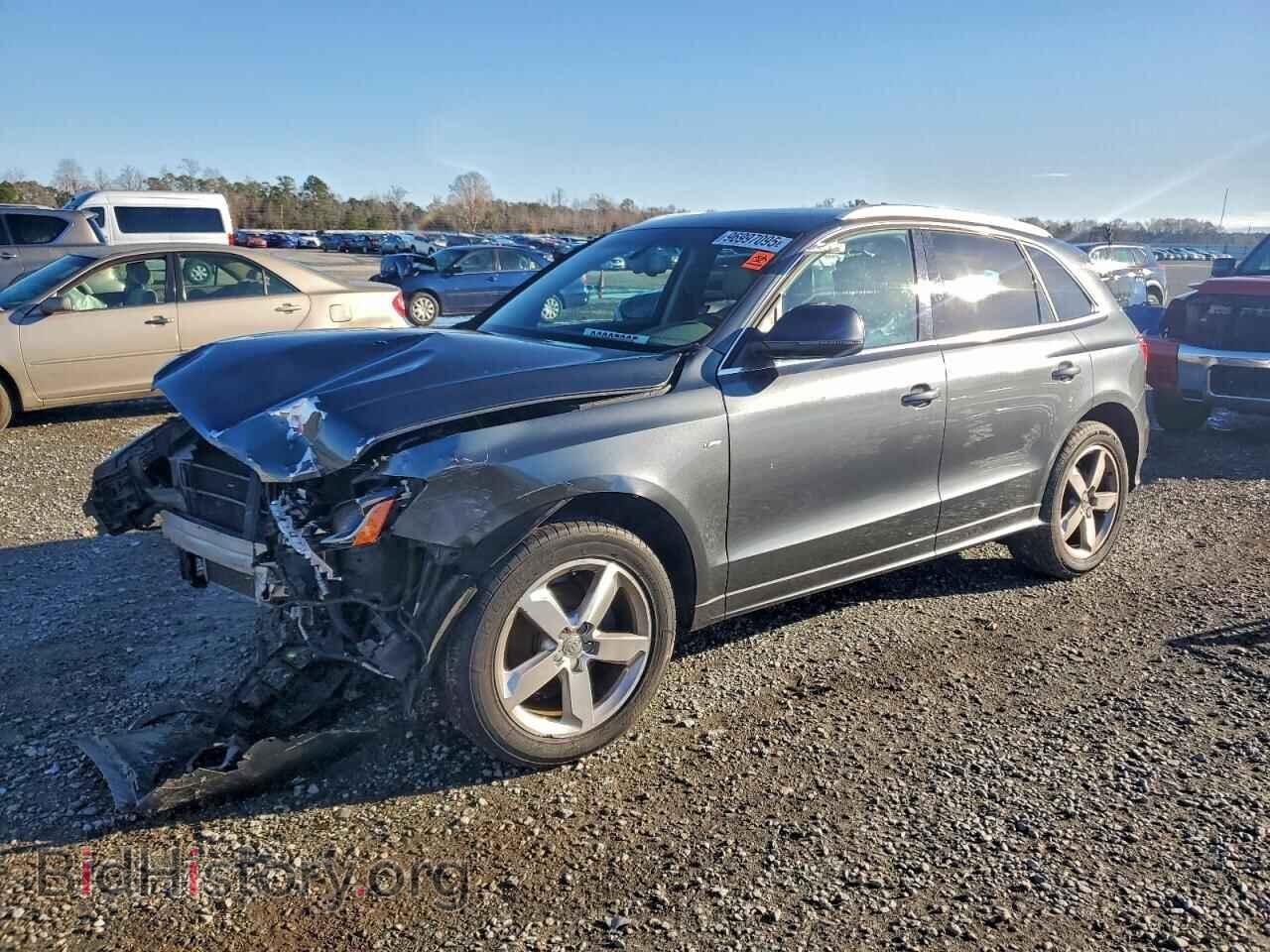 Photo WA1DKAFP6CA044776 - AUDI Q5 2012