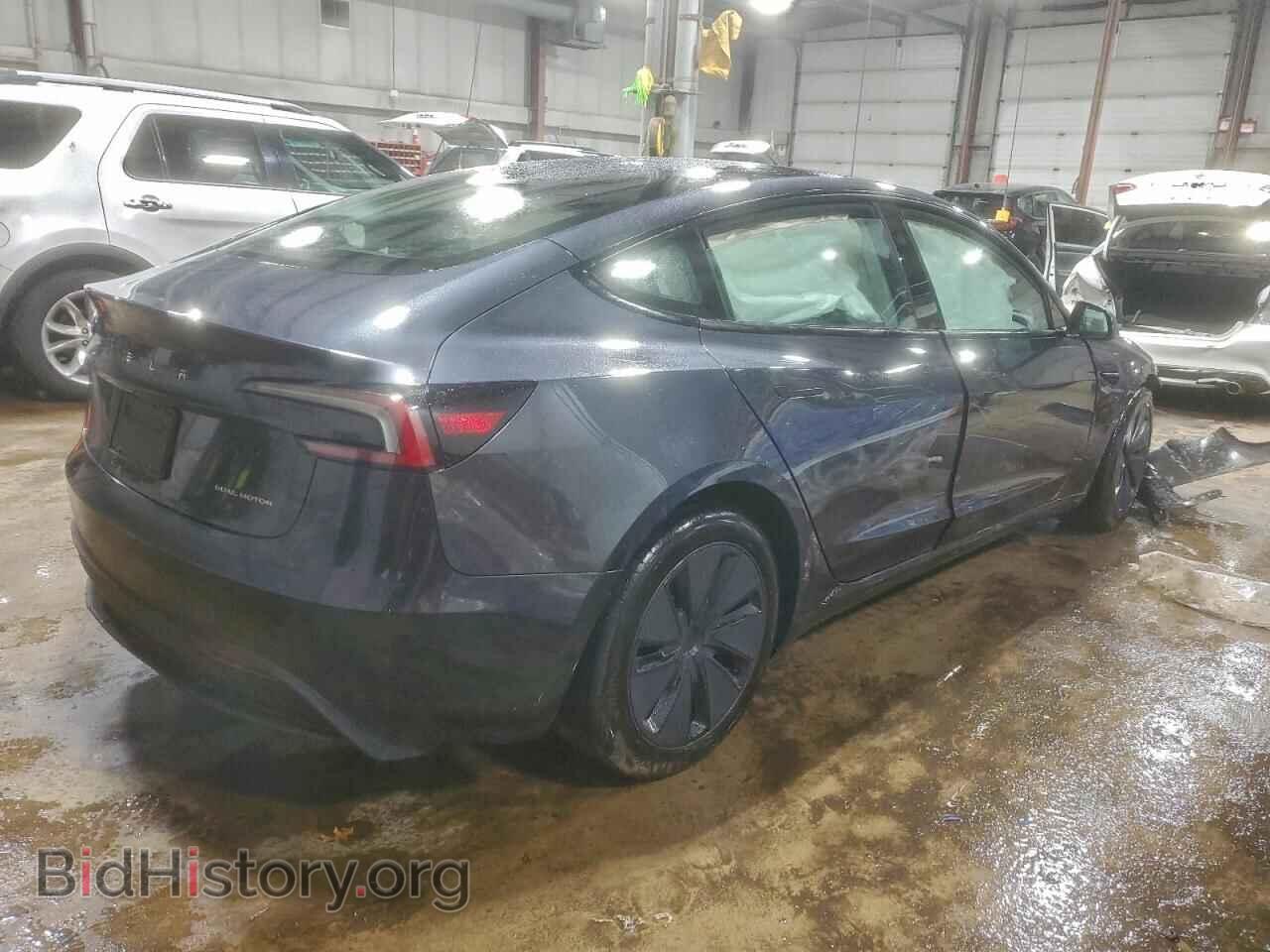 2025 TESLA MODEL 3 - VIN: 5YJ3E1EB5SF884567 - Photo 3
