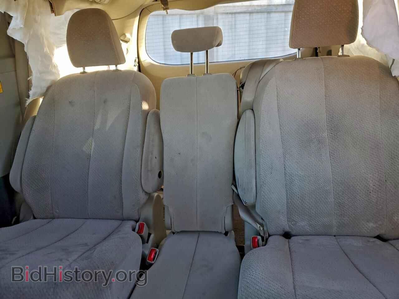 2011 TOYOTA All Models - VIN: 5TDKK3DC1BS064962 - Photo 10