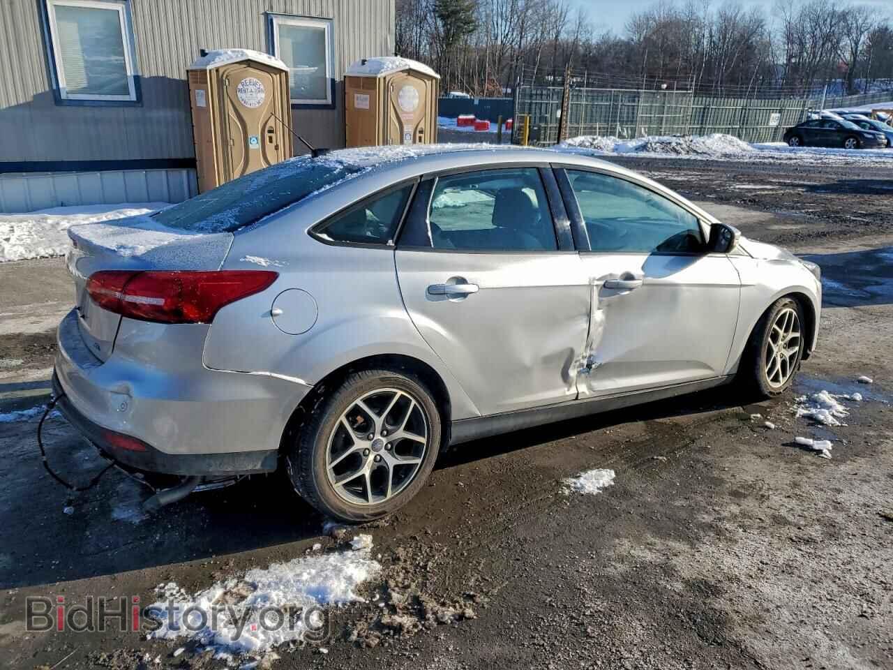 2017 FORD FOCUS - VIN: 1FADP3H24HL256128 - Фото 3