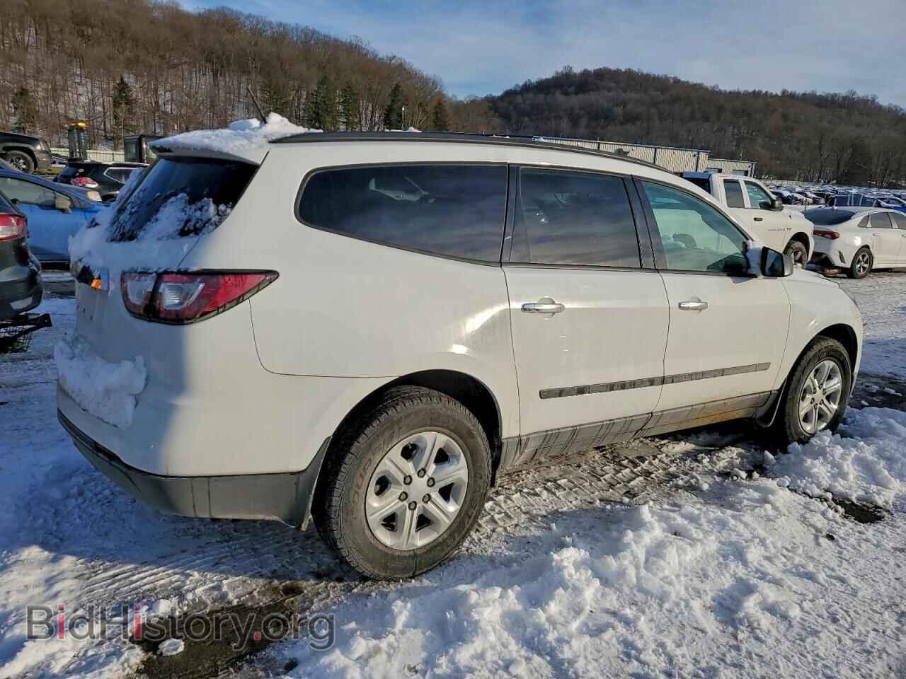 2017 CHEVROLET TRAVERSE - VIN: 1GNKRFED4HJ257530 - Фото 3