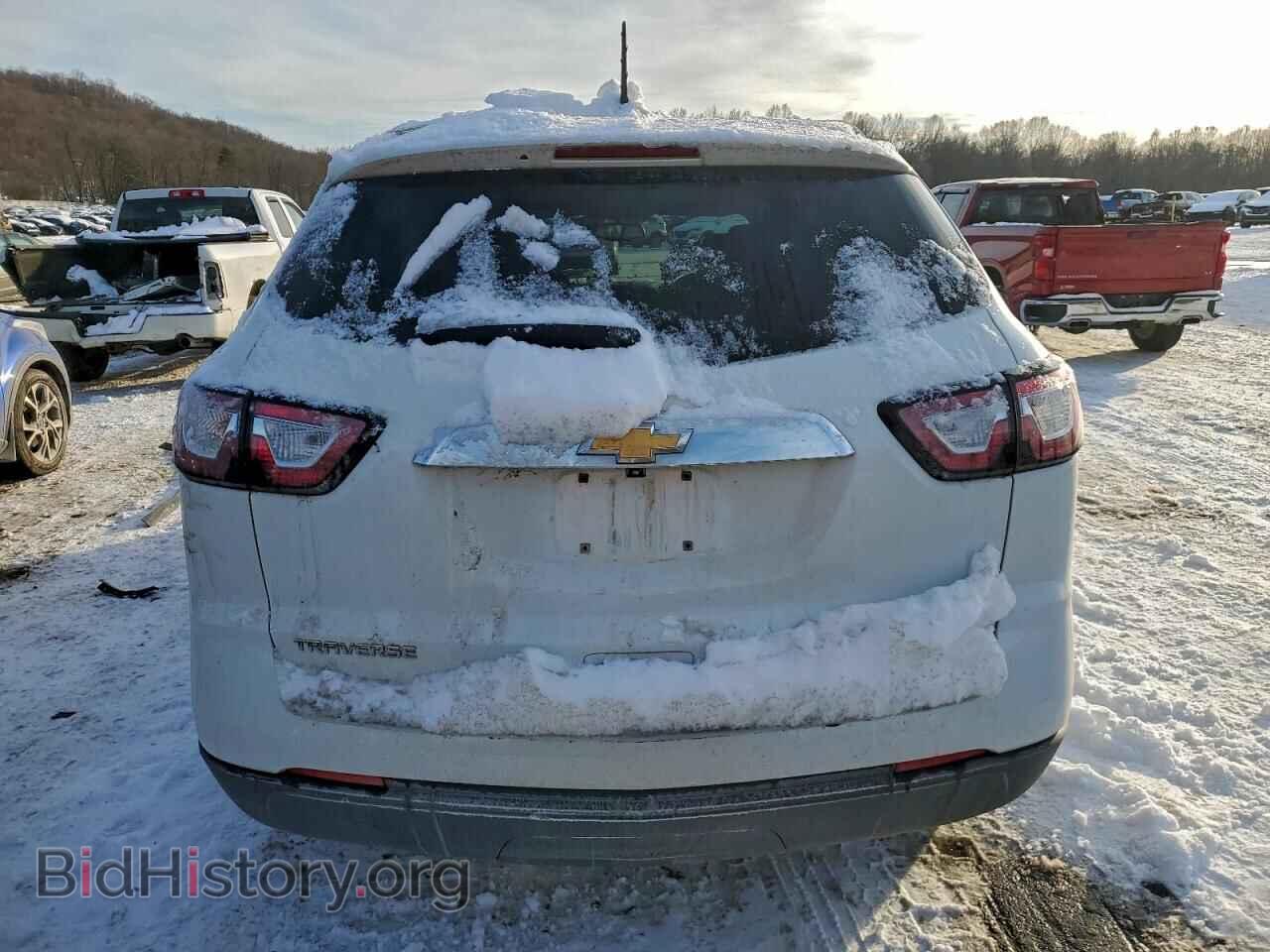 2017 CHEVROLET TRAVERSE - VIN: 1GNKRFED4HJ257530 - Фото 6