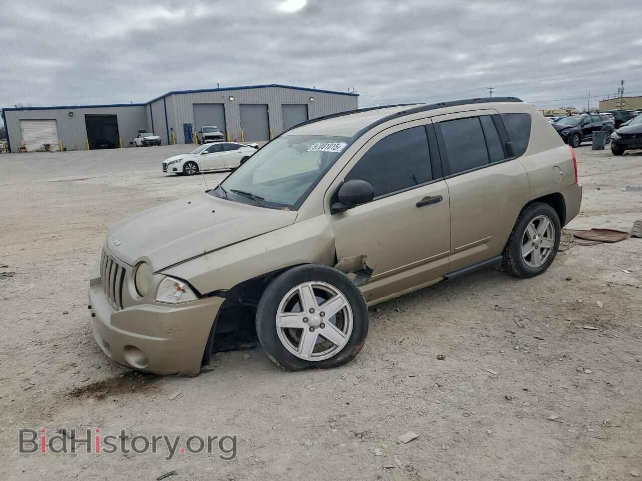 Photo 1J4NT4FB9AD549598 - JEEP COMPASS 2010