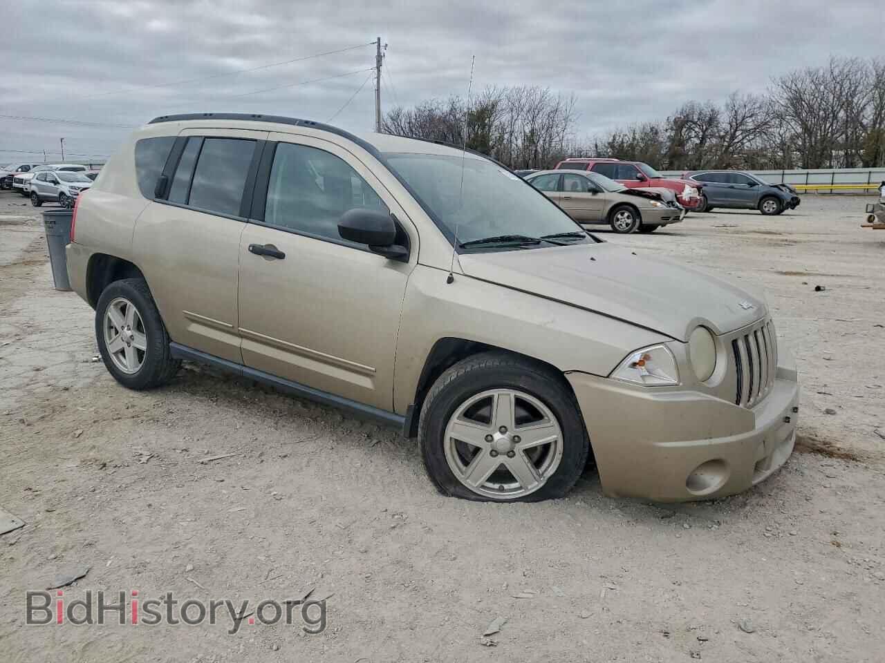 2010 JEEP COMPASS - VIN: 1J4NT4FB9AD549598 - Фото 4