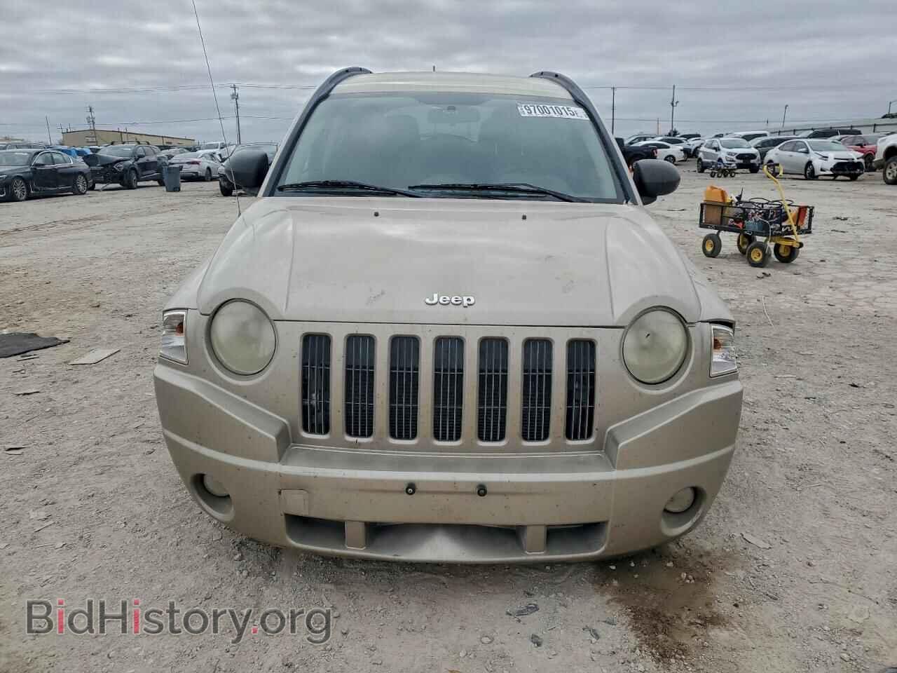 2010 JEEP COMPASS - VIN: 1J4NT4FB9AD549598 - Фото 5