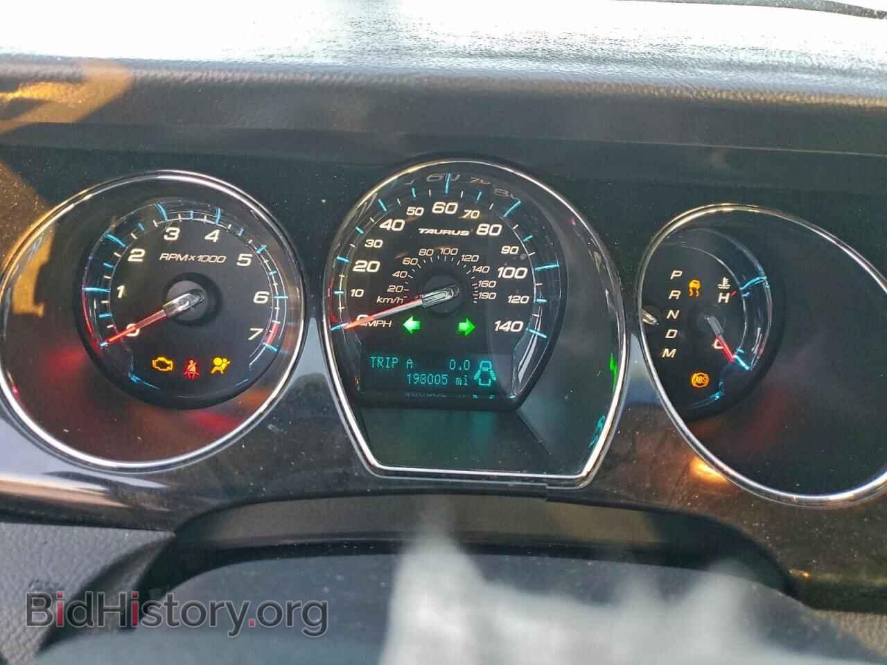 2010 FORD TAURUS - VIN: 1FAHP2FW6AG137870 - Фото 9