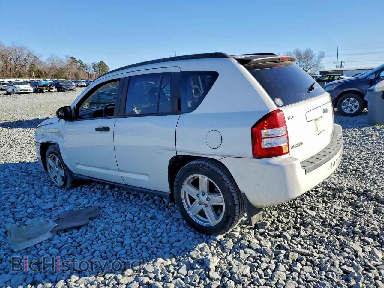 2007 JEEP COMPASS - VIN: 1J8FF47W67D583471 - Photo 2