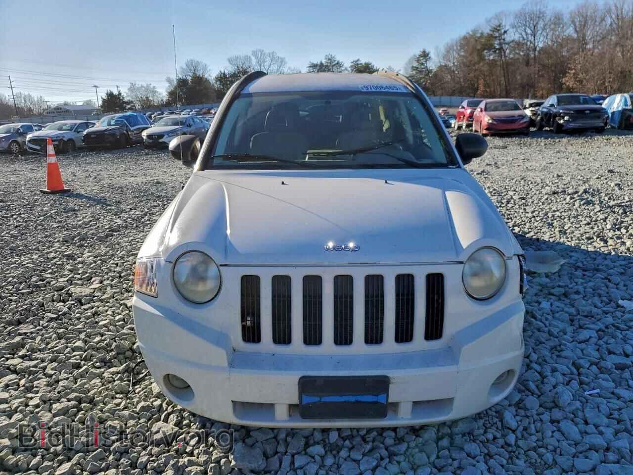 2007 JEEP COMPASS - VIN: 1J8FF47W67D583471 - Photo 5