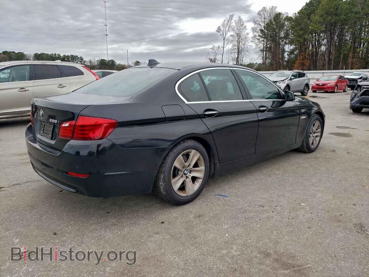 2011 BMW 5 SERIES - VIN: WBAFR1C59BC673364 - Фото 3