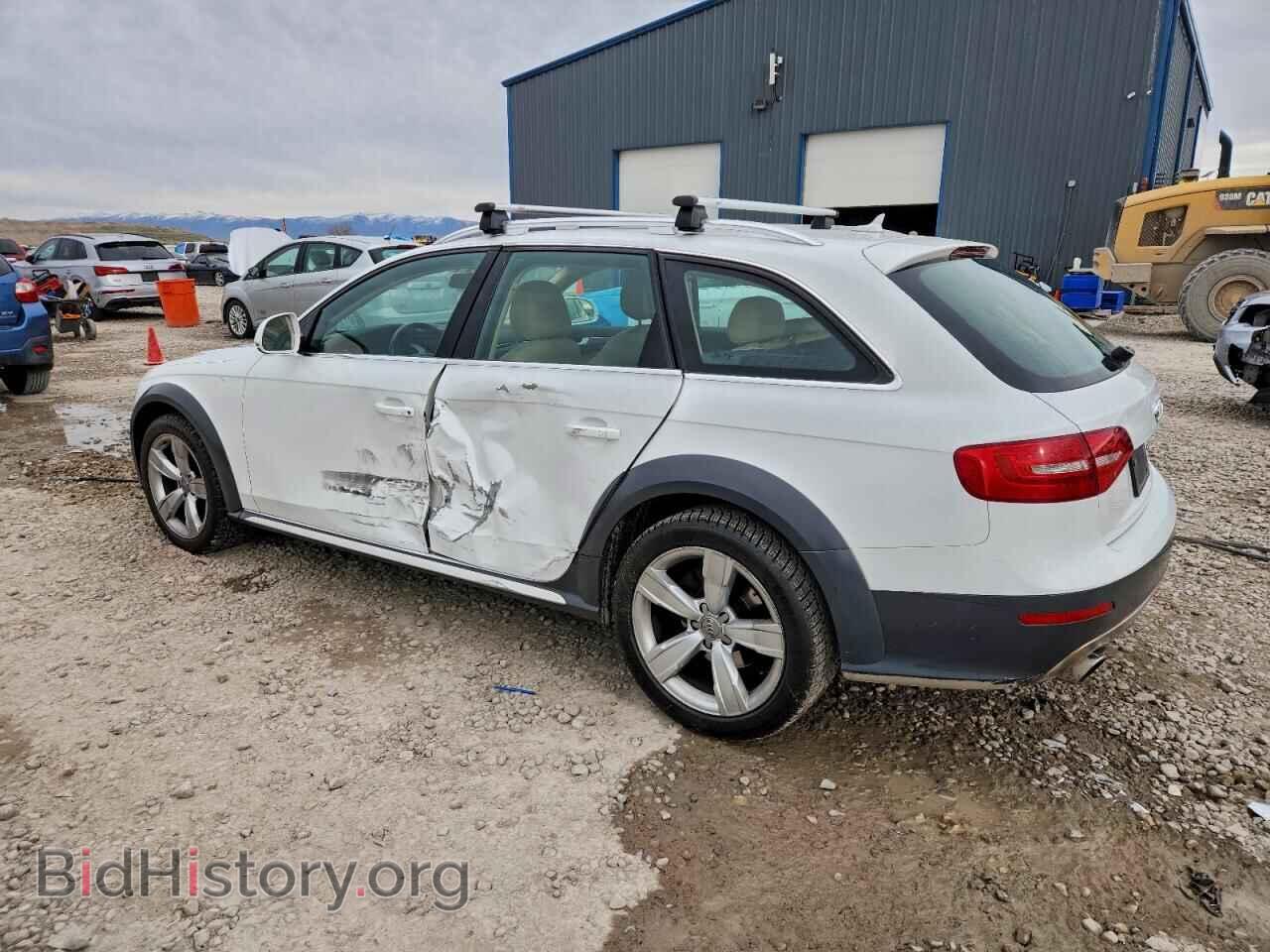 2013 AUDI A4 - VIN: WA19FAFL2DA101158 - Photo 2
