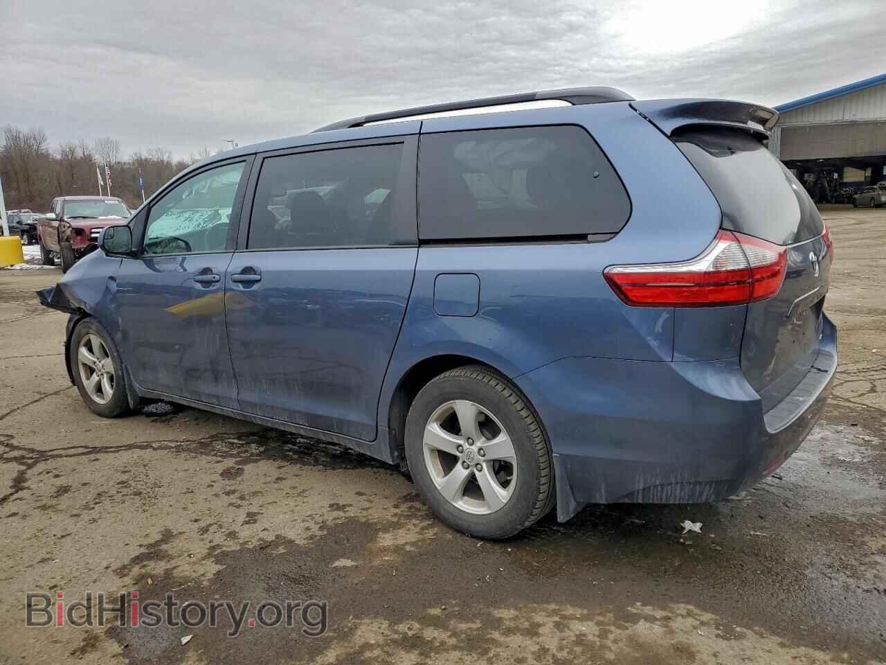 2017 TOYOTA All Models - VIN: 5TDKZ3DC8HS876084 - Фото 2