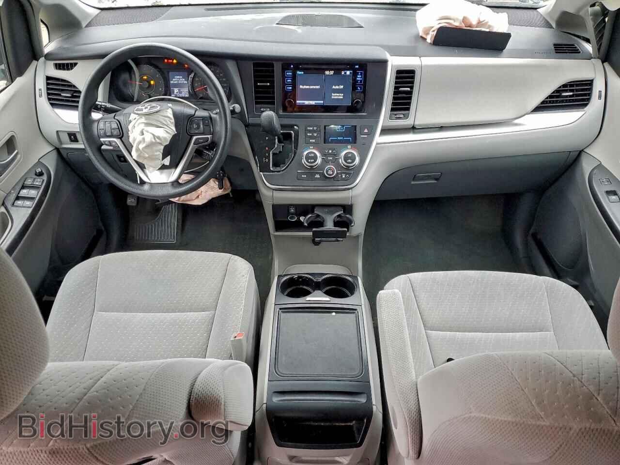 2017 TOYOTA All Models - VIN: 5TDKZ3DC8HS876084 - Фото 8