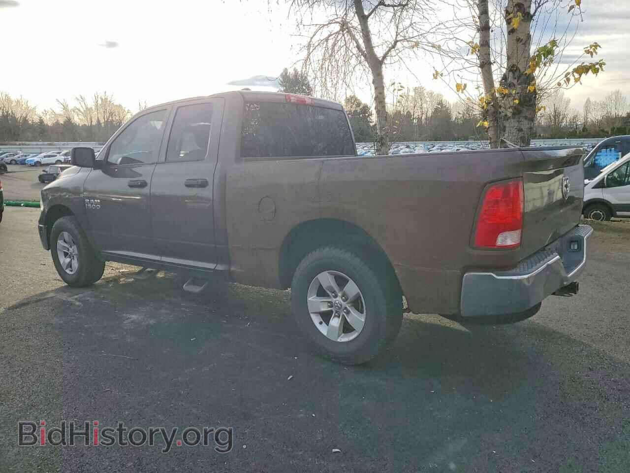 2018 RAM 1500 - VIN: 1C6RR6FG8JS350705 - Фото 2