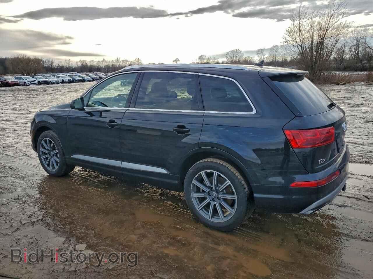 2017 AUDI Q7 - VIN: WA1VAAF73HD050628 - Фото 2